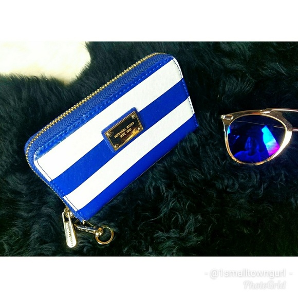 Michael Kors Handbags - Michael Kors Nautiical Wallet blue & white